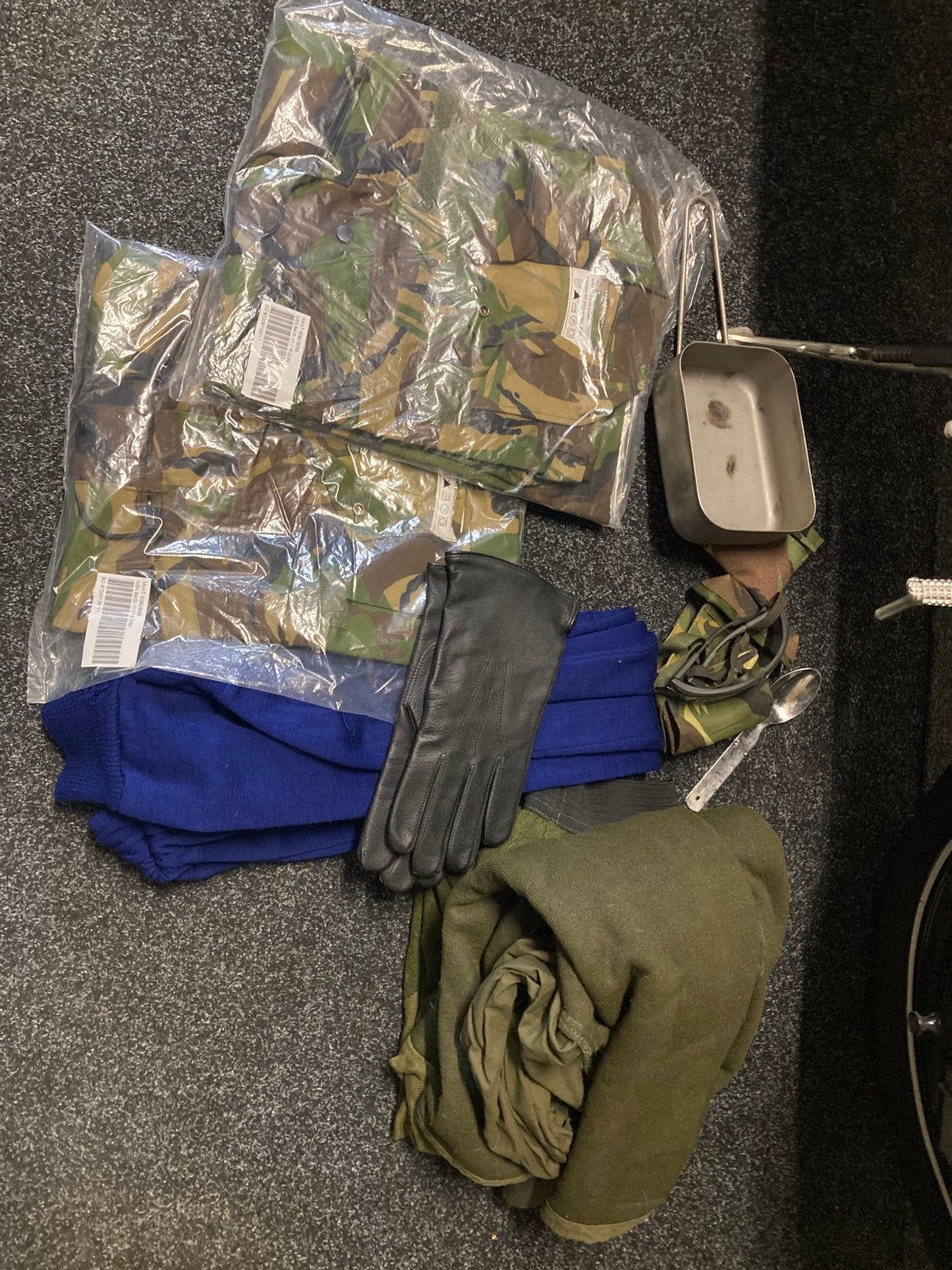 Defensie kleding, Ophalen of Verzenden, Landmacht, Nederland, Kleding of Schoenen