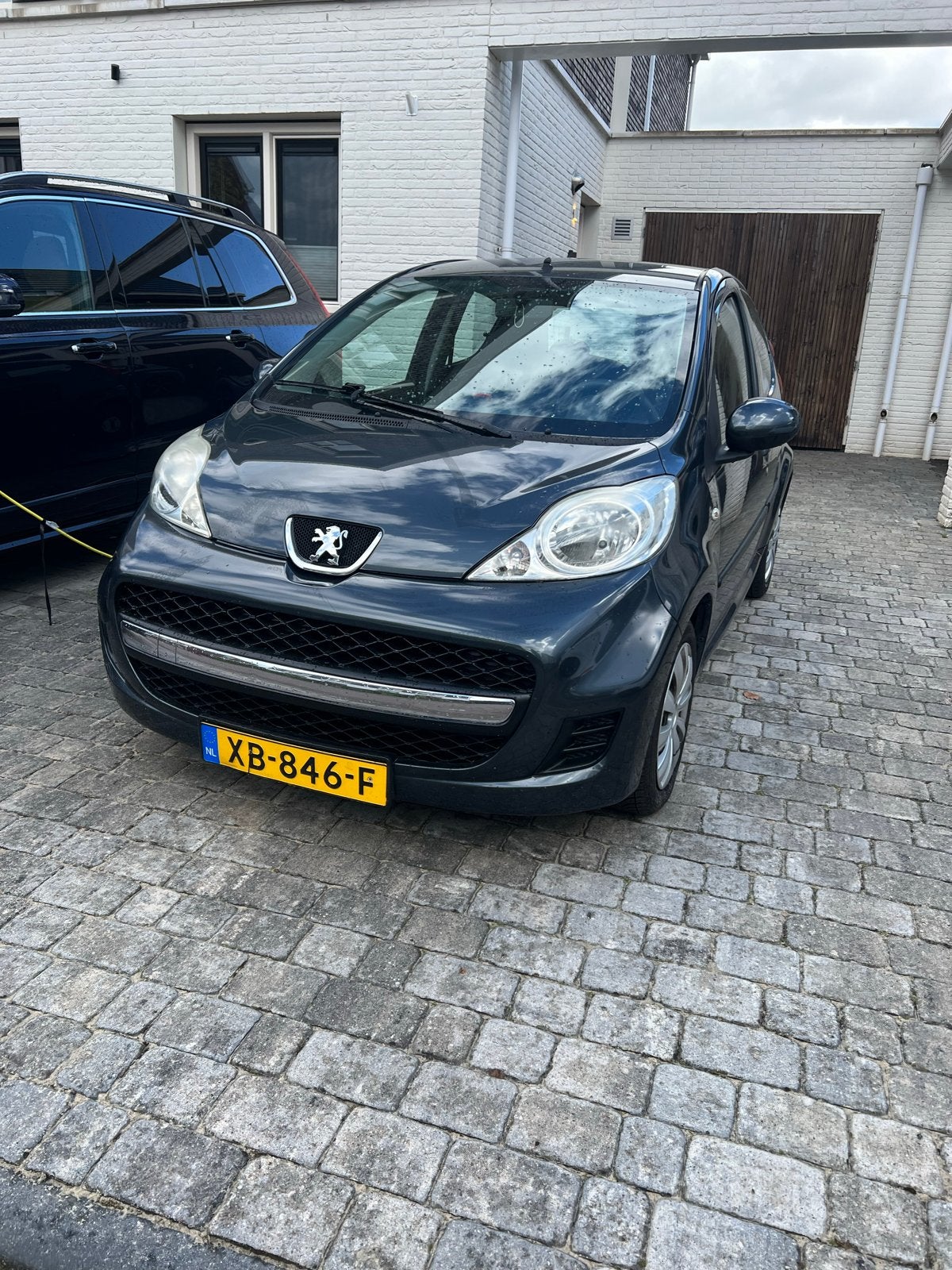 Peugeot 107 5DR airco Grt beurt nw koppeling, Voorwielaandrijving, Zwart, 4 stoelen, 68 pk