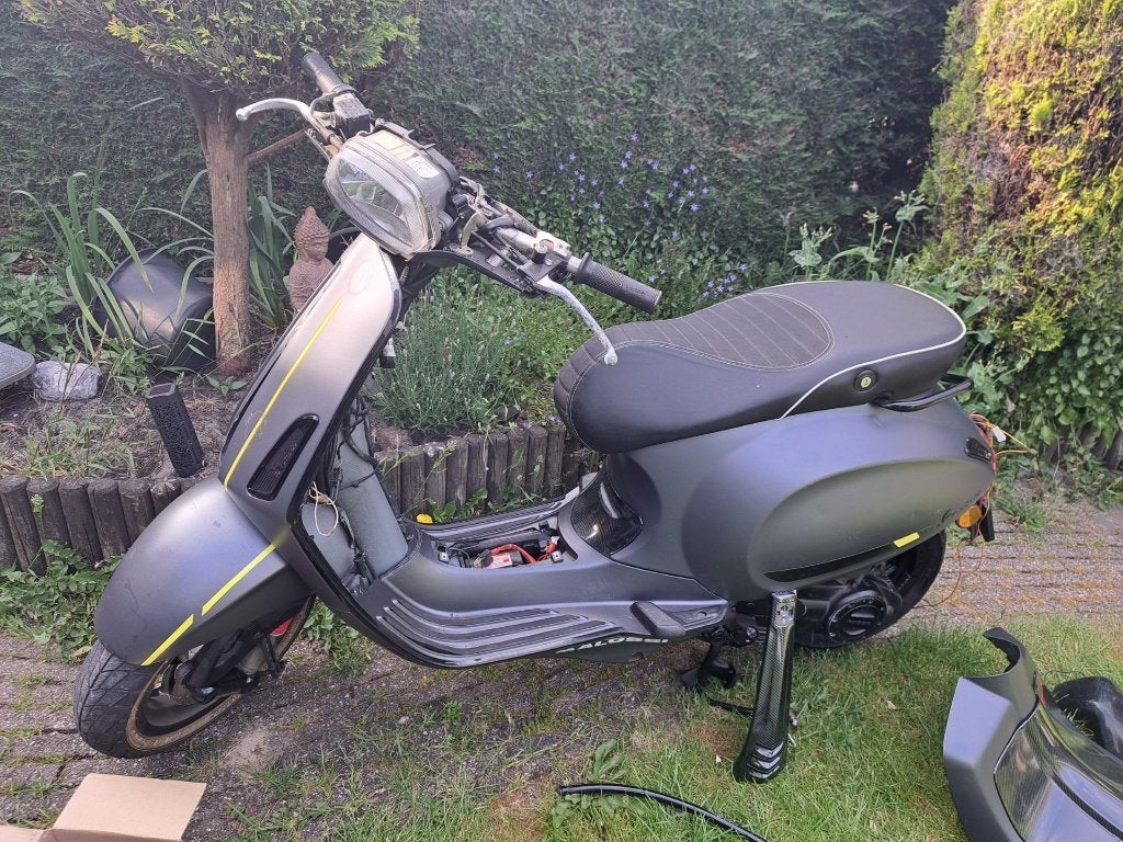 onderdelen Vespa sprint, Fietsen en Brommers, Ophalen, Gebruikt, Overige modellen, Maximaal 45 km/u