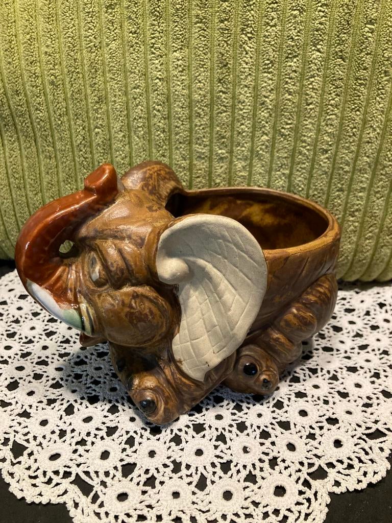 Bloempotje olifant (190326c), Tuin en Terras, Bloempotten, Rond, Ophalen of Verzenden, Aardewerk, Minder dan 40 cm