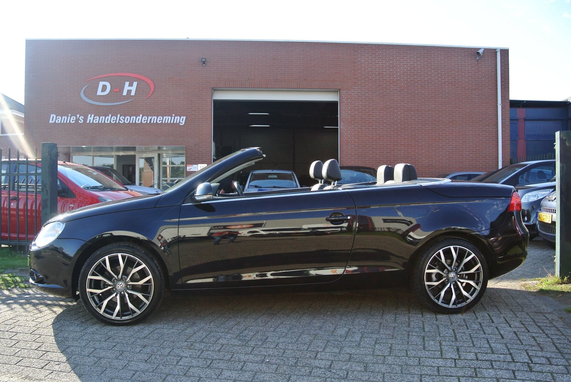 Volkswagen Eos 2.0-16v FSI airco leder nieuwe apk inruil mog, Voorwielaandrijving, Gebruikt, 4 cilinders, 4 stoelen