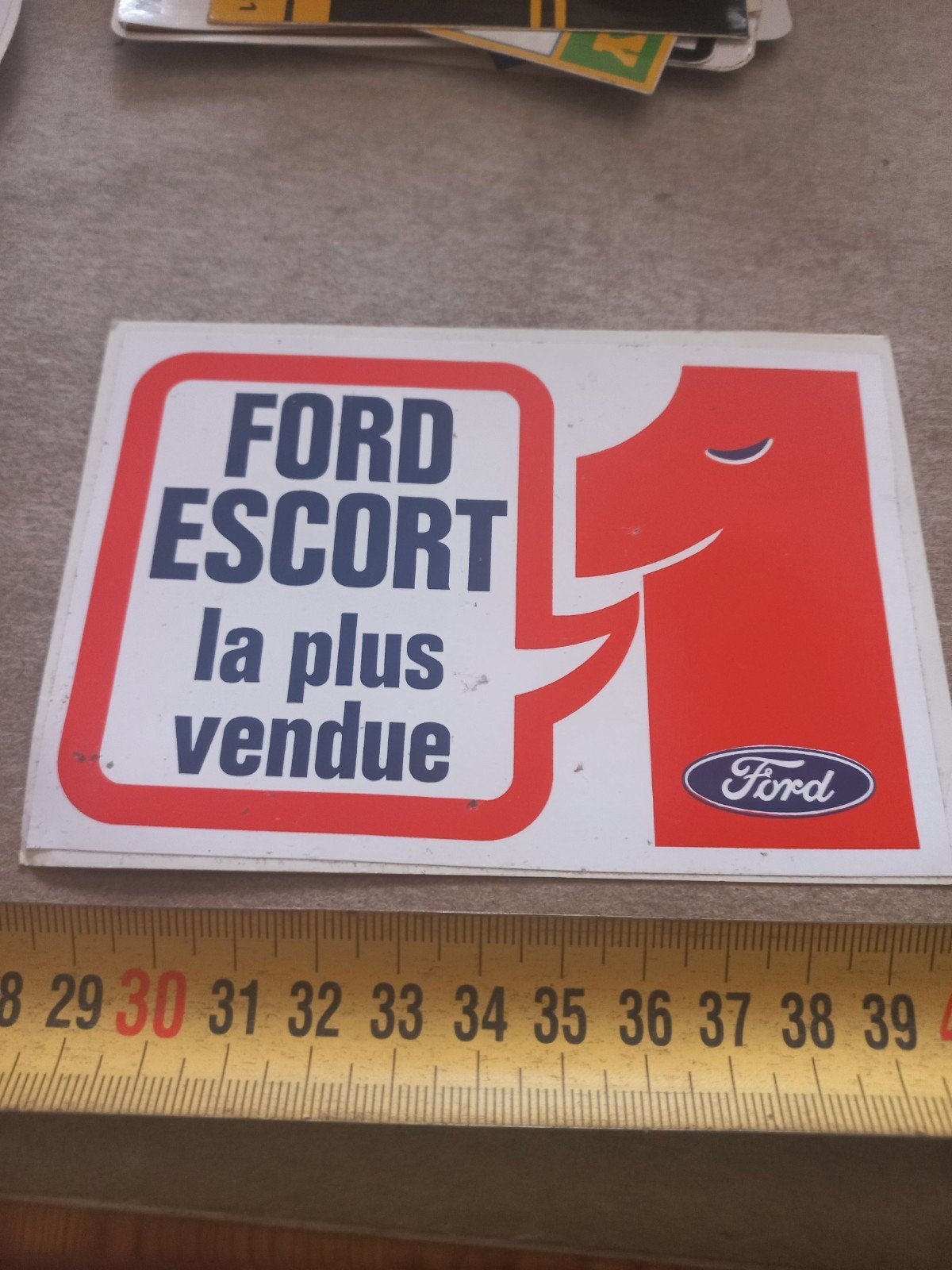 Vintage Ford Escort 'La Plus Vendue' Sticker, Ophalen of Verzenden, Gebruikt