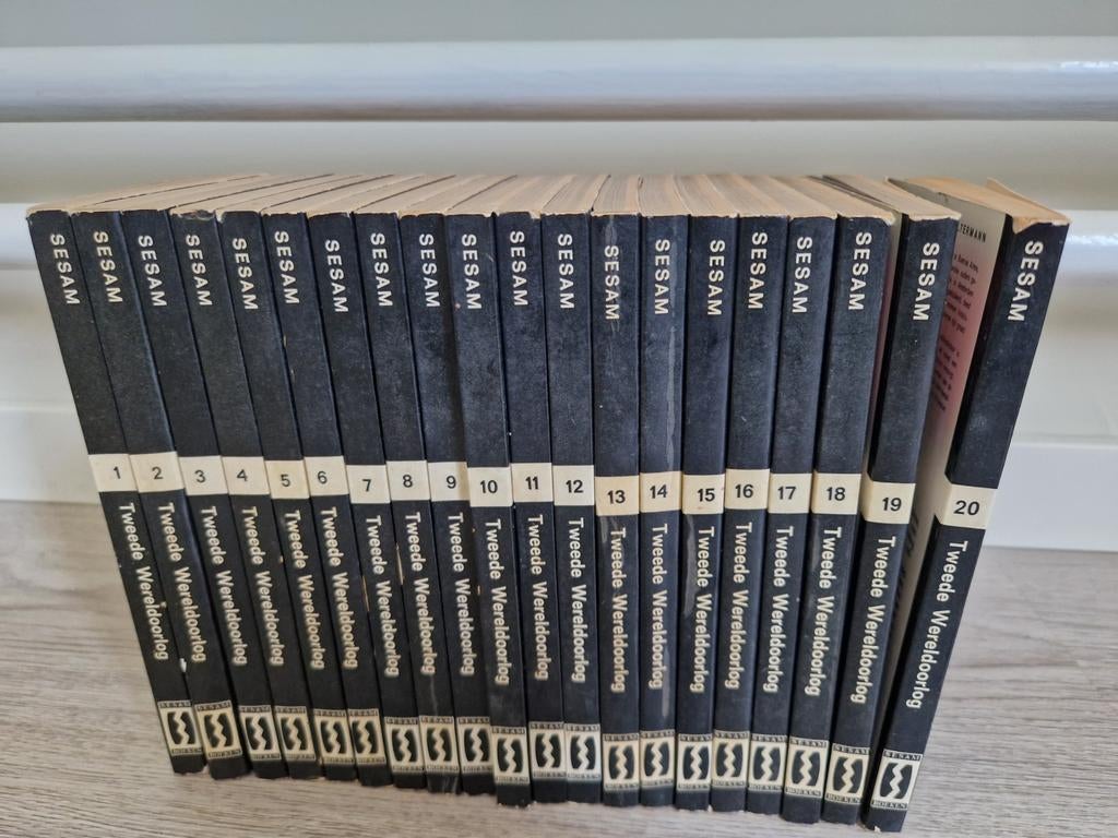 SESAM Tweede Wereldoorlog Encyclopedie (20 delen), Boeken, Oorlog en Militair, Gelezen, Algemeen, Tweede Wereldoorlog, Ophalen of Verzenden
