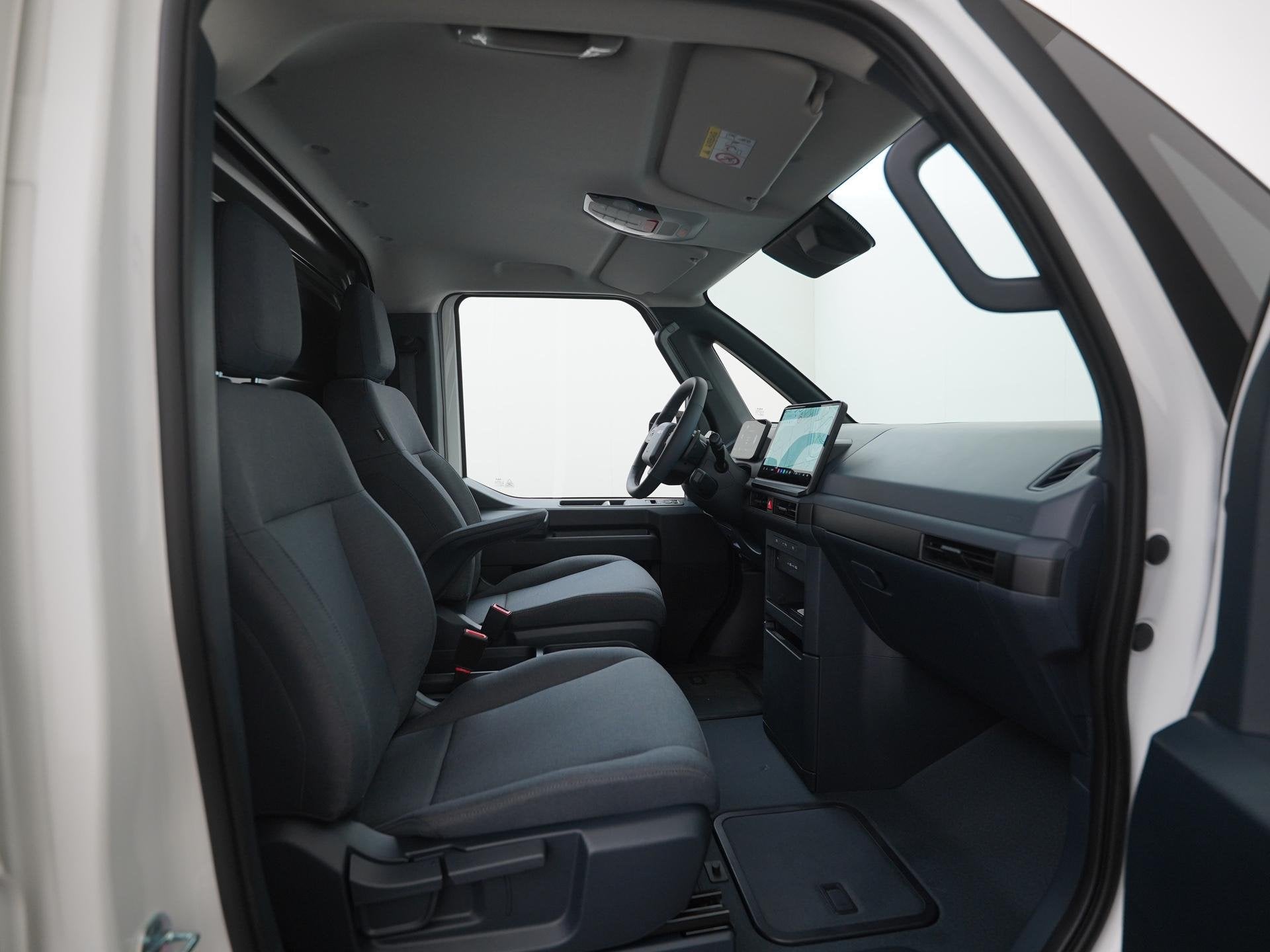 Kia PV5 L2H1 Plus 71.2 kWh | Camera | Stuur & Stoelverwarmin, 12 maanden, Stof, 416 km, 1880 kg
