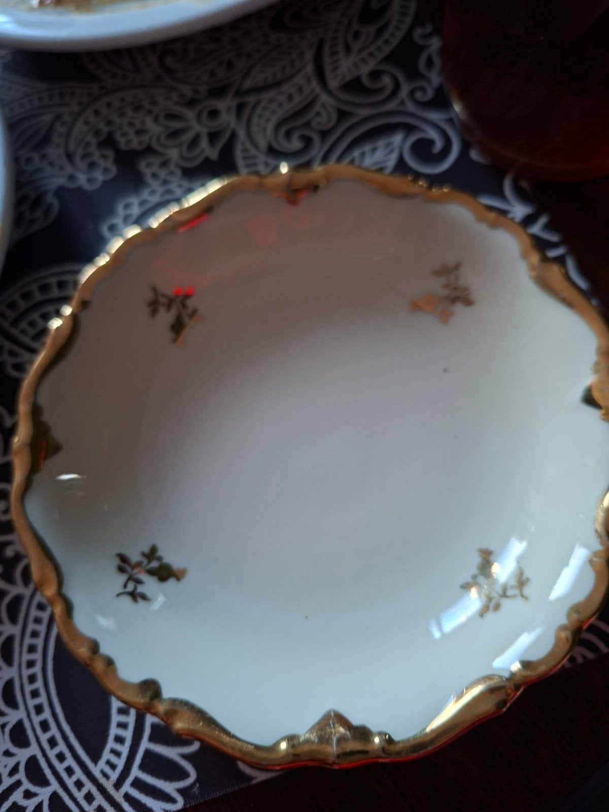 Alka Rosemarie Bonbonschaaltje - 13,5 cm doorsnede, Antiek en Kunst, Ophalen of Verzenden