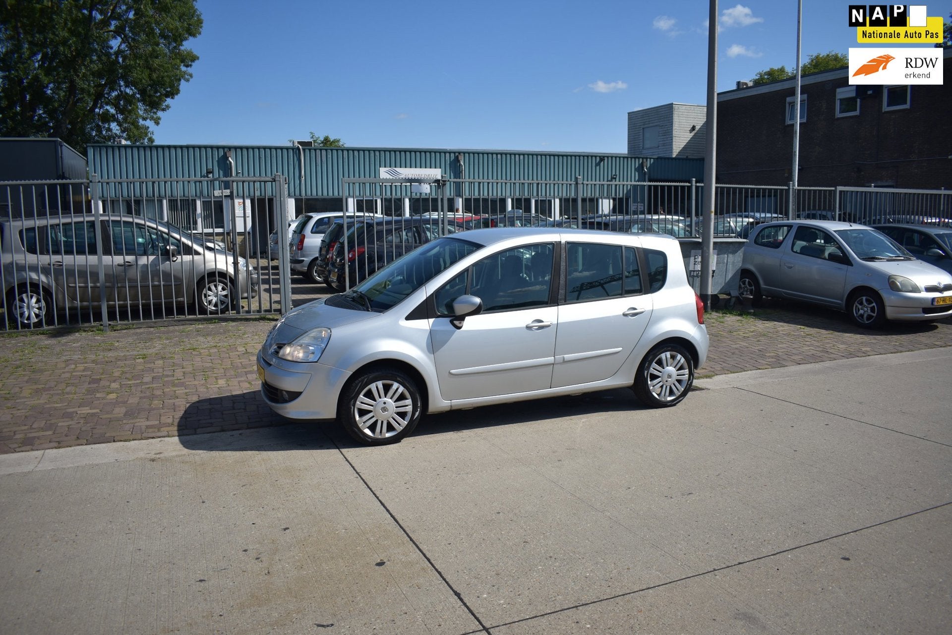 Renault Grand Modus 1.2 TCE Dynamique, Voorwielaandrijving, 101 pk, Gebruikt, 4 cilinders
