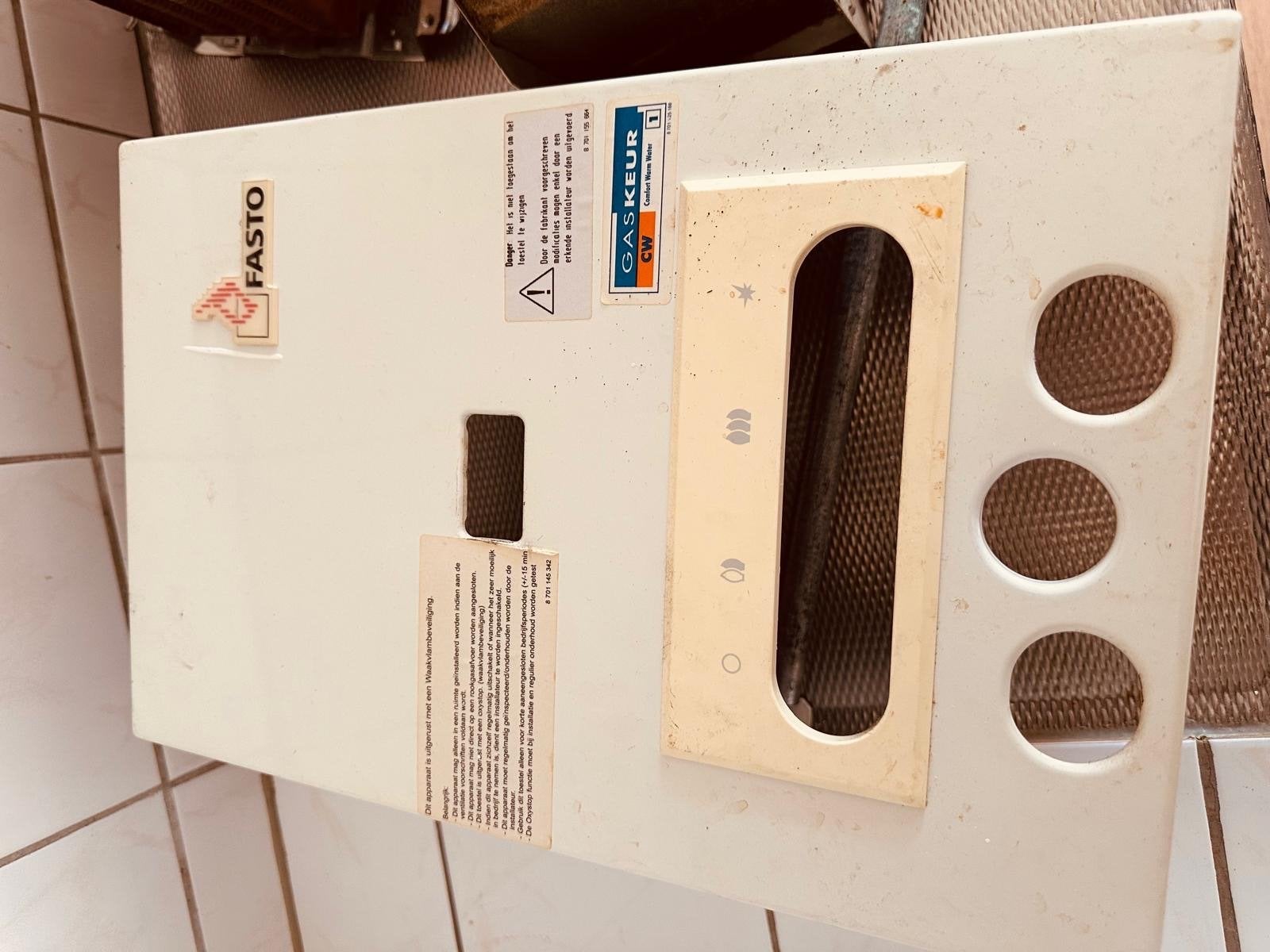 FASTO Gasgeiser (defect), Doe-het-zelf en Verbouw, Ophalen, Gebruikt, Aardgas, Geiser