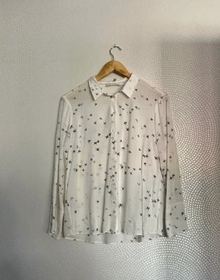 Witte blouse met vogelprint - Maat 38 YAYAWoman, Maat 38/40 (M), Wit, Ophalen of Verzenden, Zo goed als nieuw