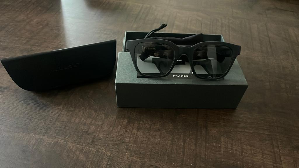 Zwarte zonnebril met Bluetooth, het merk bose frames Alto, Overige merken, Zonnebril, Verzenden, Zwart