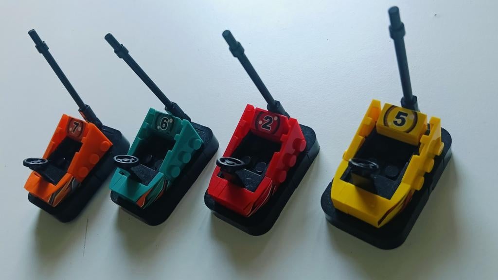 4 Bluebrixx botsautotjes (past op Lego), Kinderen en Baby's, Speelgoed | Bouwstenen, Ophalen of Verzenden, Zo goed als nieuw, Overige merken