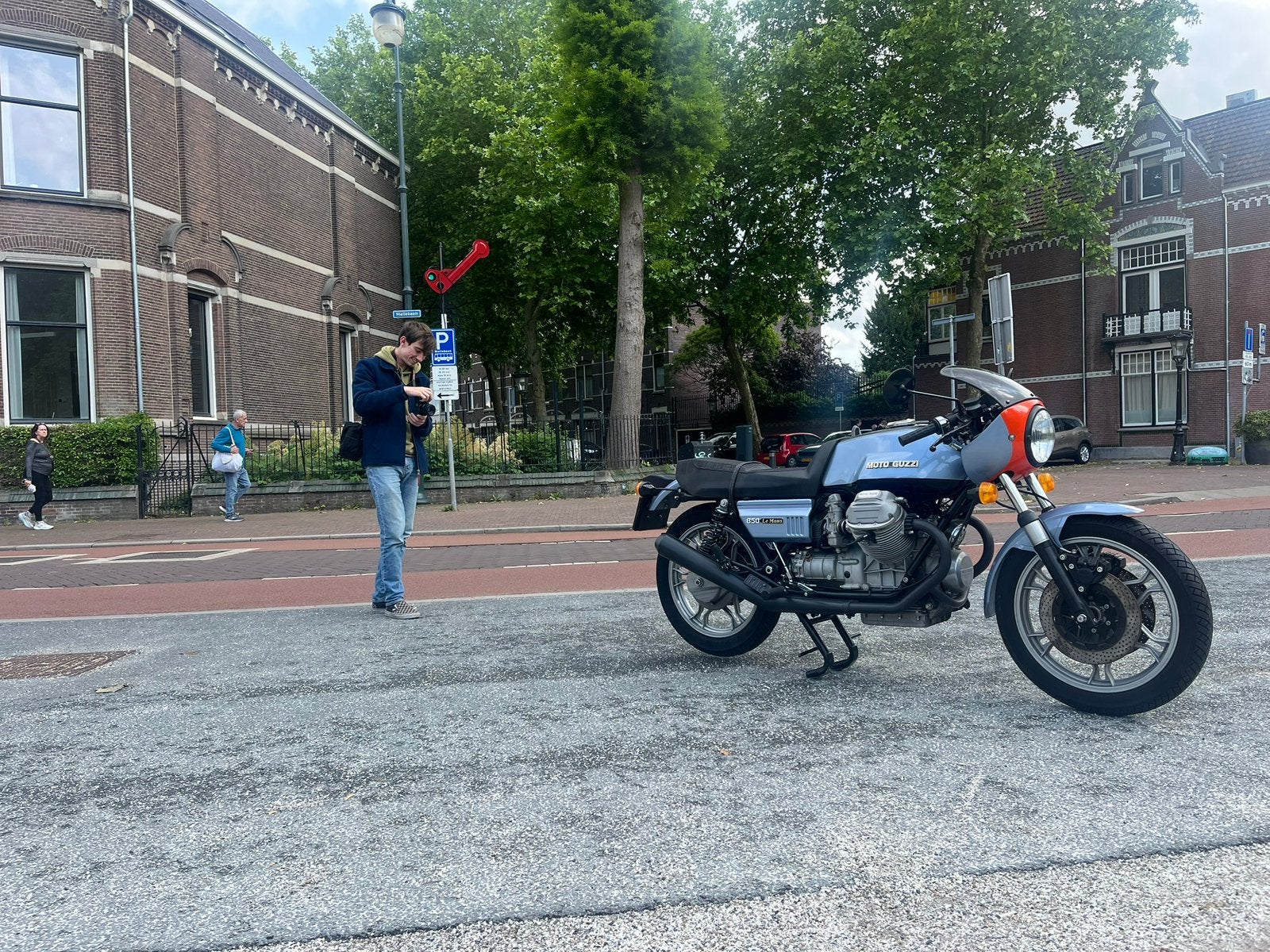 Moto Guzzi Le Mans I, Particulier, Toermotor