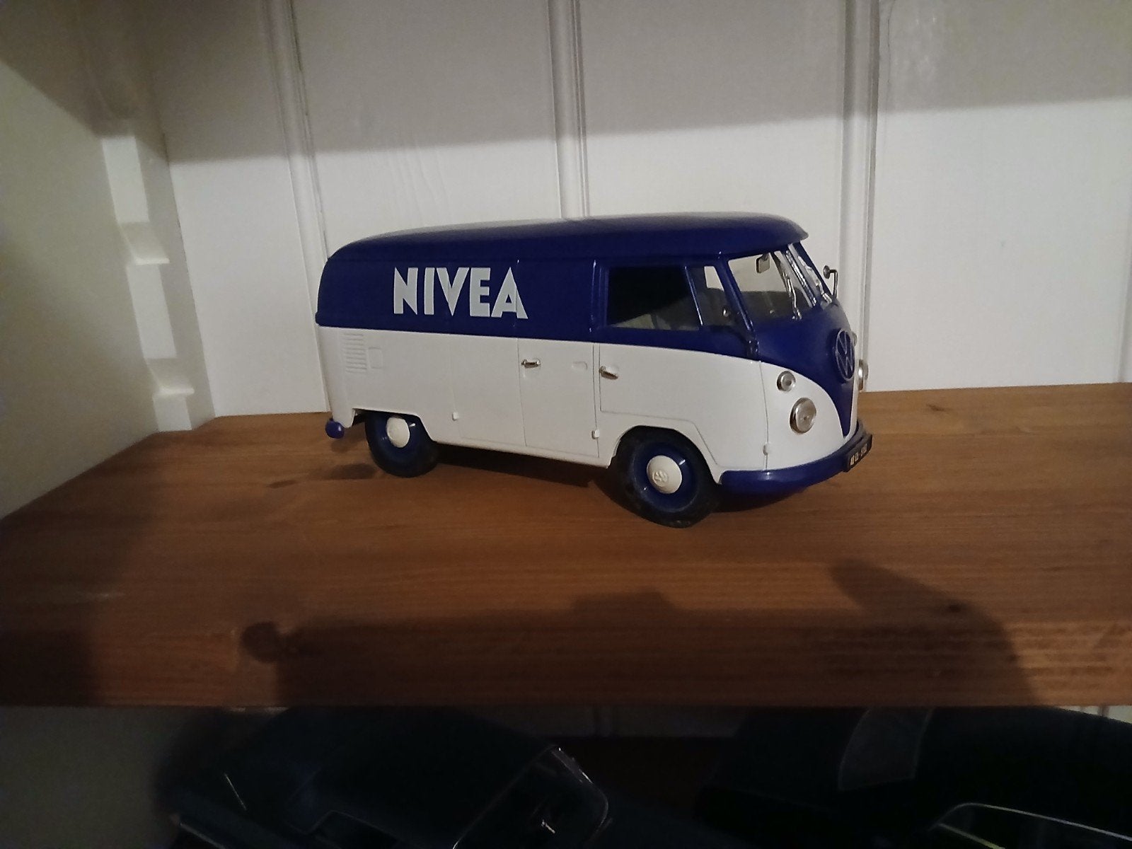 Vw t1 nivea van solido, Ophalen of Verzenden, Solido