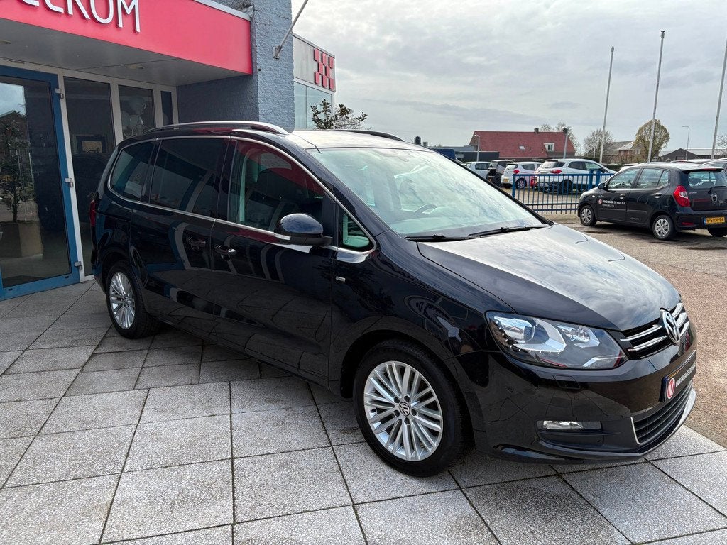 Volkswagen SHARAN 1.4 TSI Comfortline 7p., Auto's, Volkswagen, Stof, 4 cilinders, 7 stoelen, Zwart