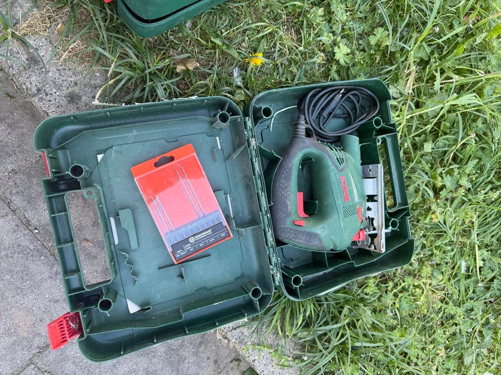 Bosch PST 650 Decoupeerzaag met koffer en zaagjes, Gebruikt, Decoupeerzaag, Ophalen of Verzenden, 30 tot 70 mm