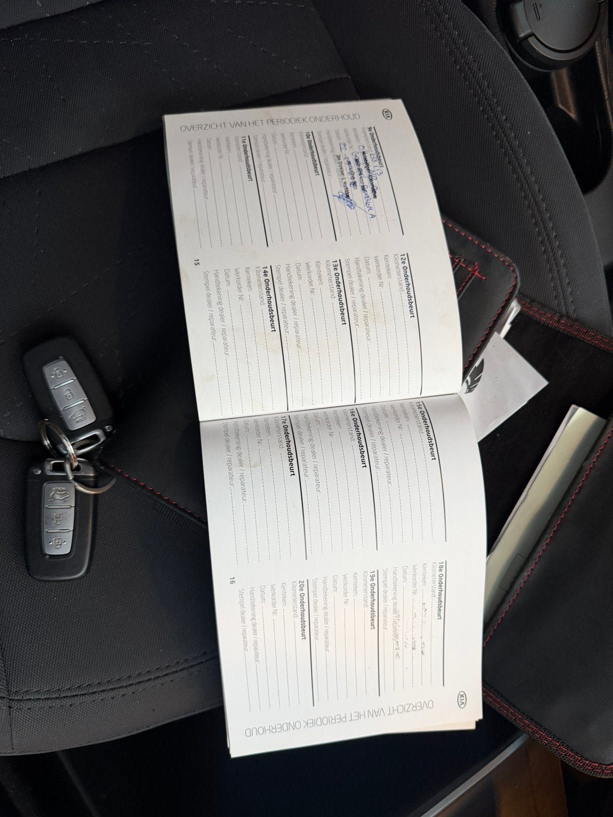 Foto 20 van Kia Rio 1.2 I 5DRS 2012 Zwart super pack. Navigatie,airco.