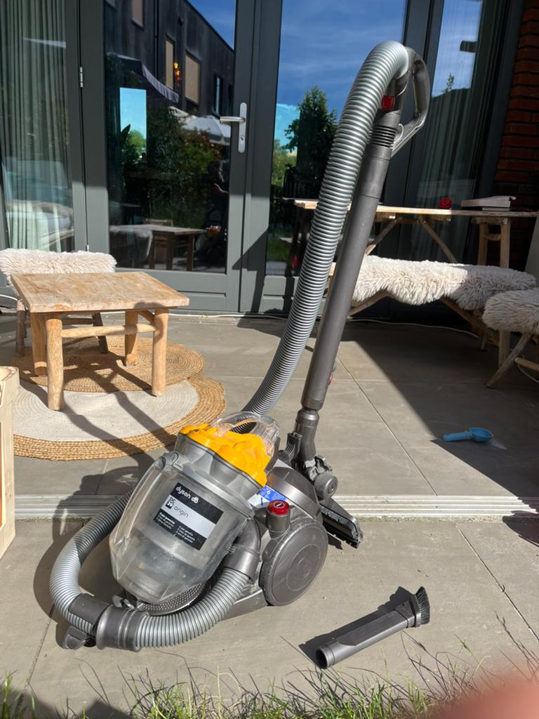 Dyson DC29 in prima staat, Witgoed en Apparatuur, Stofzuigers, Ophalen, Gebruikt, Minder dan 1200 watt