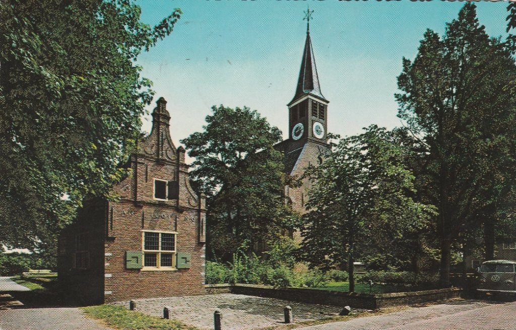 SCHOORL Ned. Herv. Kerk en Raadhuis (Klein Formaat), Verzenden, 1960 tot 1980, Ongelopen, Noord-Holland