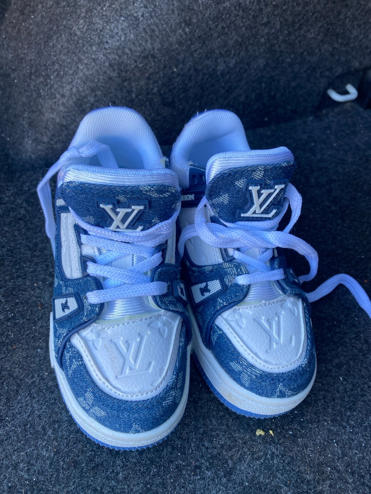 Louis Vuitton kinderschoenen maat 28, Ophalen of Verzenden, Gebruikt, Jongen of Meisje, Schoenen