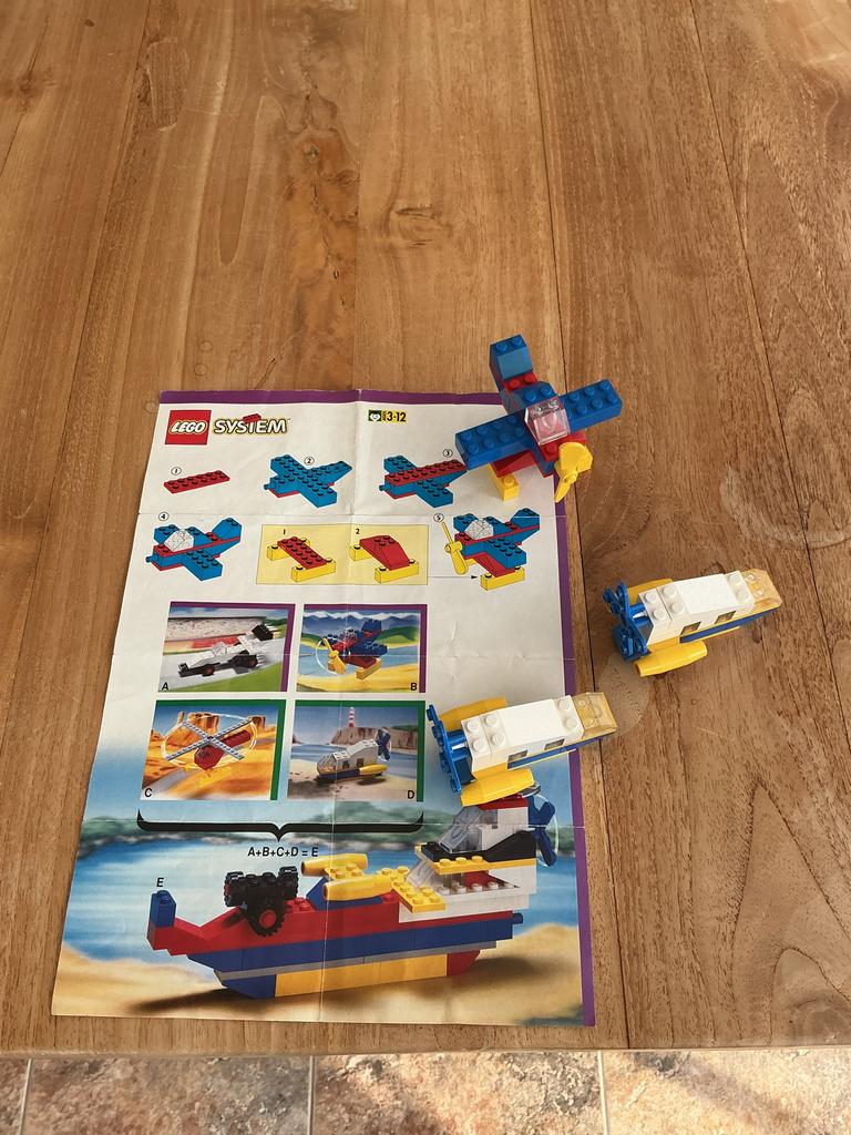 Lego Vliegtuigje en 2 Watervliegtuigen met Instructies, Gebruikt, Overige thema's, Lego, Ophalen of Verzenden