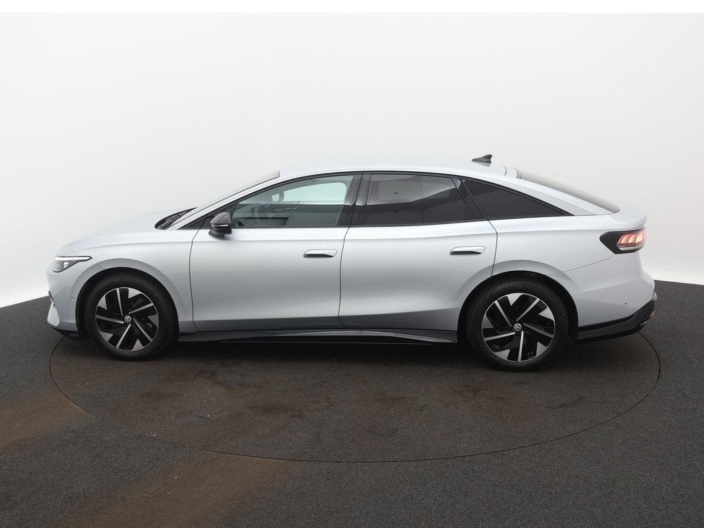 Volkswagen ID.7 Pro Business 77 kWh 286PK | Automaat | Navig, Auto's, Volkswagen, Automaat, Achterwielaandrijving, Zwart, Automatische klimaatregeling