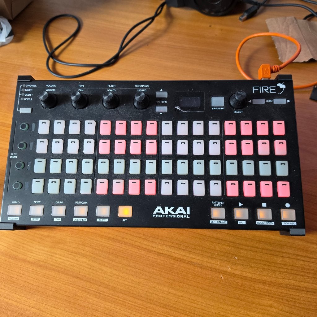 Akai Professional Fire FL Studio Controller, Muziek en Instrumenten, Midi-apparatuur, Zo goed als nieuw, Ophalen of Verzenden