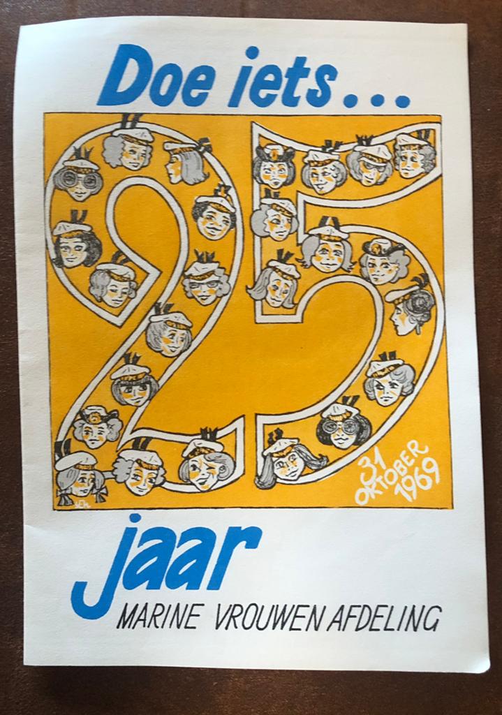 Doe iets... 25 jaar Marine Vrouwen Afdeling (MARVA), Ophalen of Verzenden, Marine, Nederland, Overige typen