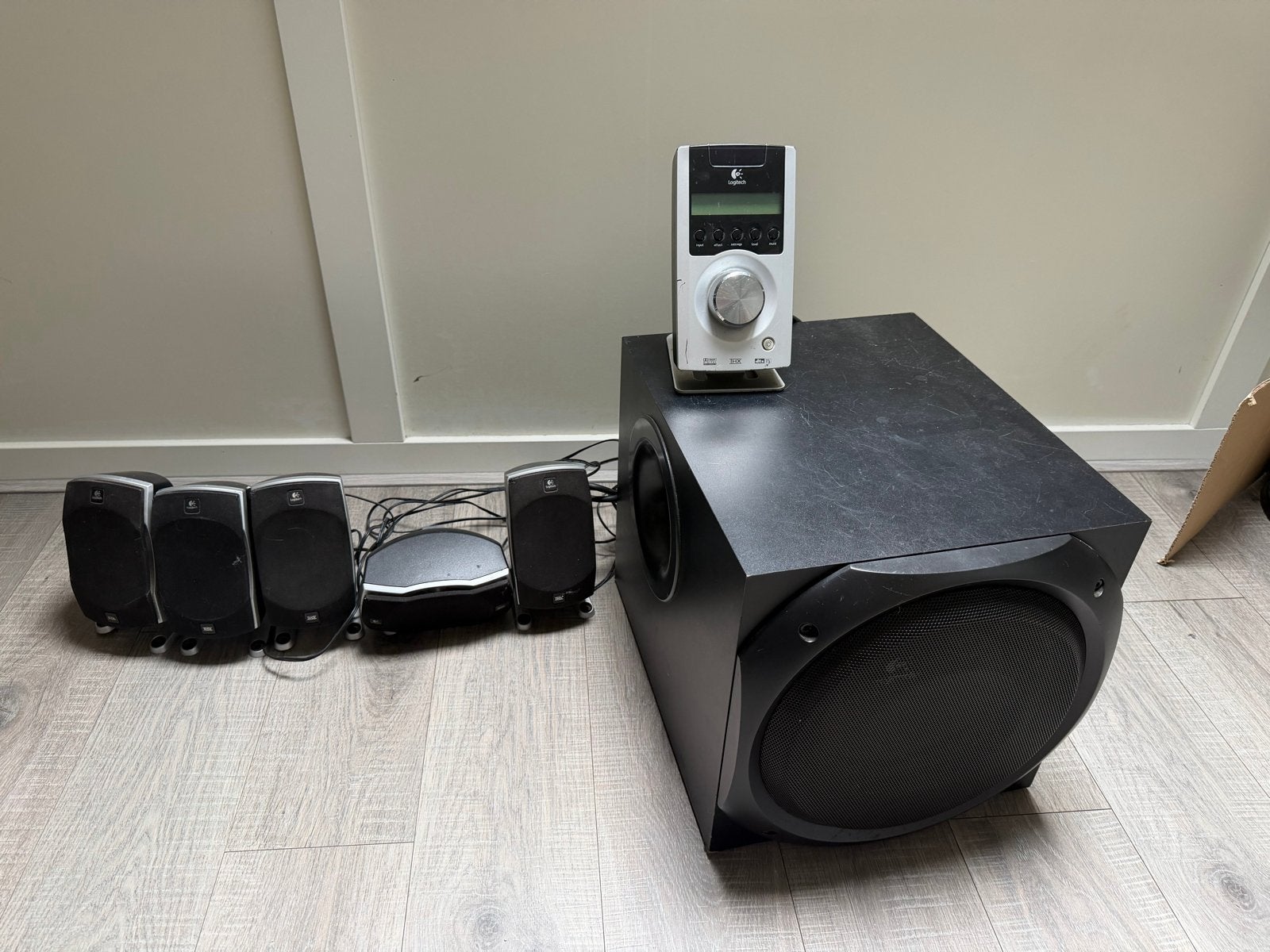 Logitech Z-5500 5.1 Surround Sound Systeem, Overige merken, Gebruikt, 70 watt of meer, Ophalen of Verzenden