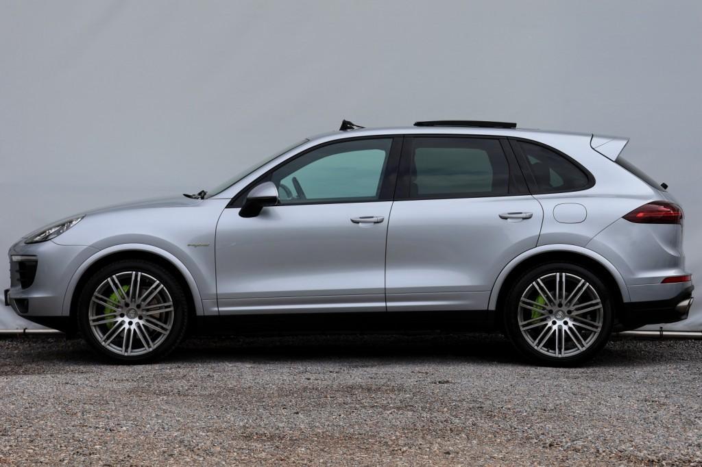 Porsche Cayenne 3.0 S E-Hybrid Platinum Edition - 416 pk *Pa, Automaat, Cayenne, Gebruikt, 2995 cc