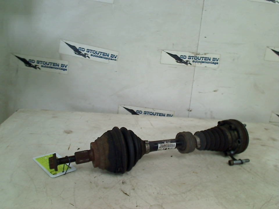 Aandrijfas Links Voor Volkswagen Passat (3C2) 2009 1K0407271, Gebruikt, Volkswagen, Volkswagen AG, Kundenbetreuung@volkswagen.de