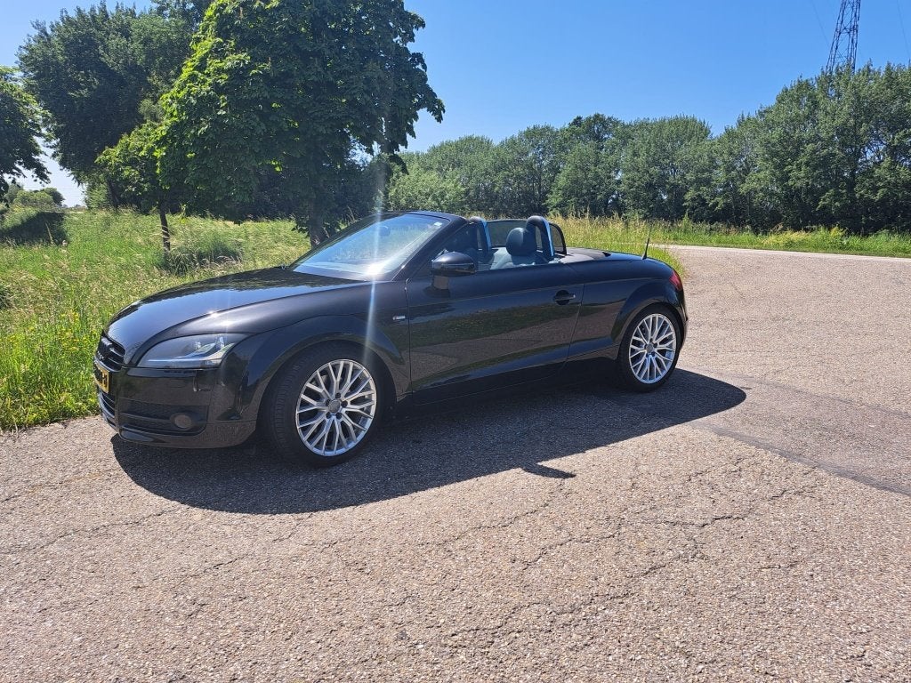 Audi TT 2.0 Tfsi Roadster 147KW 2009 Zwart, Auto's, Audi, TT, Zwart, 4 cilinders, Leder en Stof