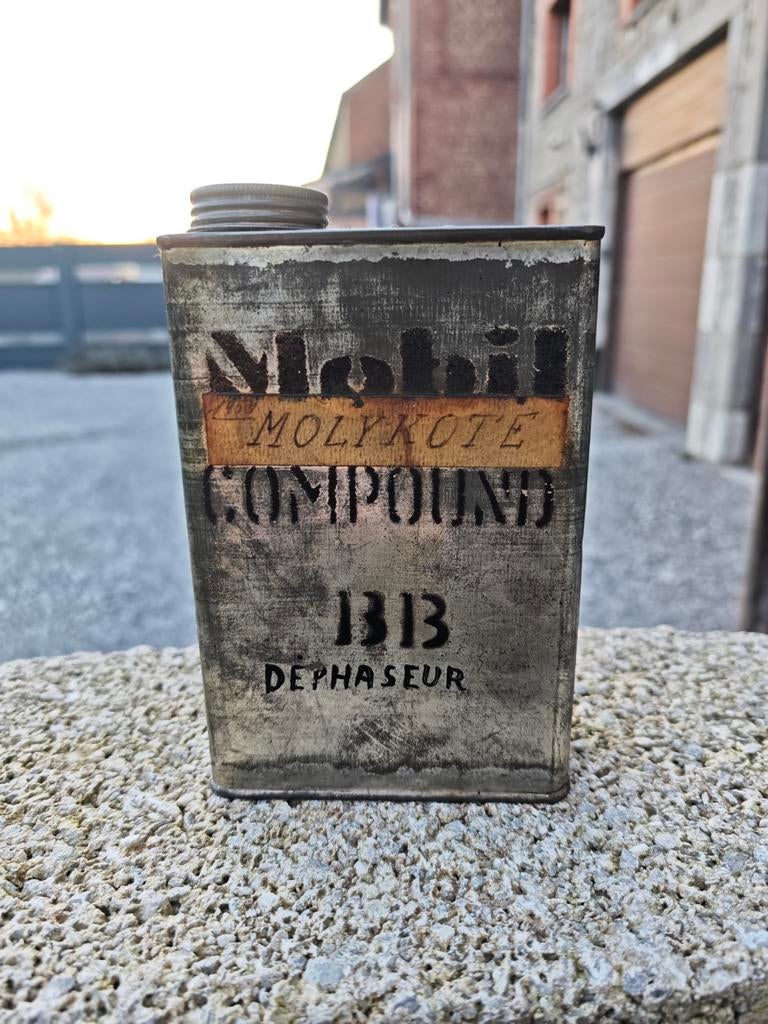 Ancien bidon d' huile mobil, Ophalen of Verzenden, Zo goed als nieuw