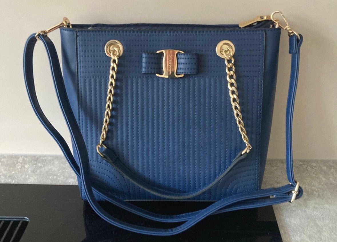 Handtas (blauw leer), Sieraden, Tassen en Uiterlijk, Tassen | Damestassen, Ophalen of Verzenden, Nieuw