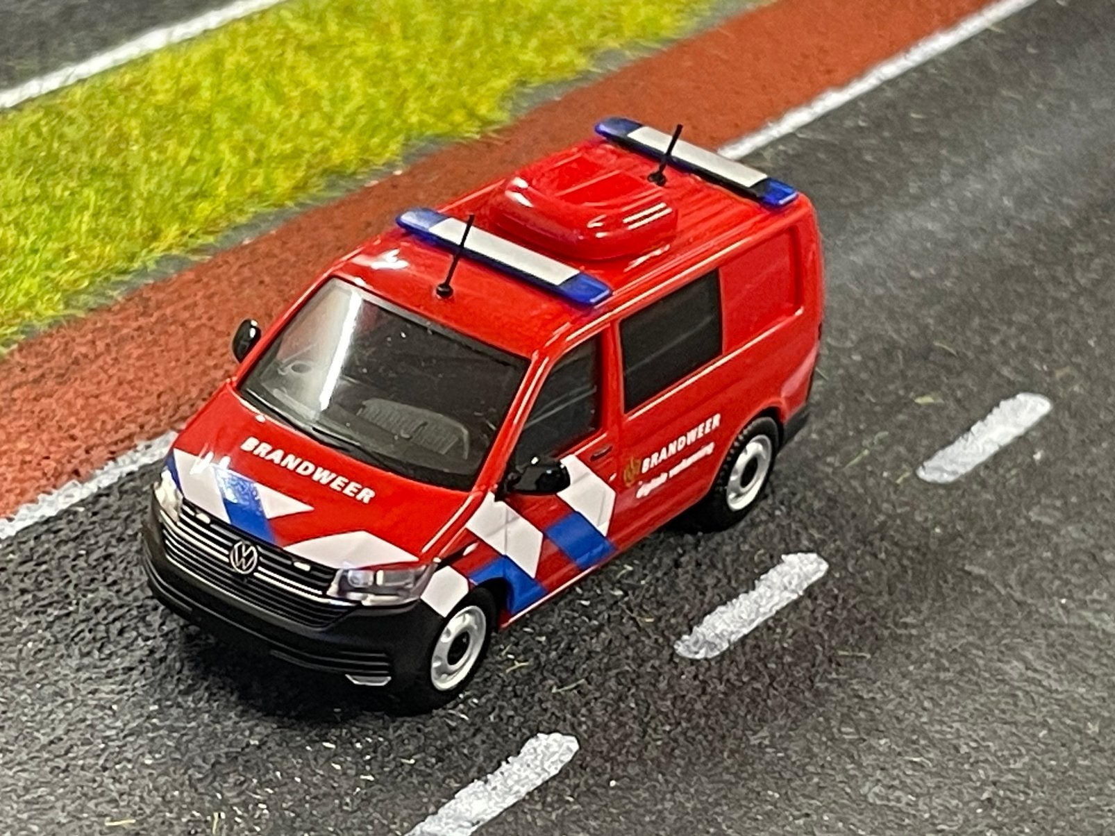 1:87 VW T6 brandweer digitale verkenning, zelfbouw, Hobby en Vrije tijd, Modelauto's | 1:87, Ophalen of Verzenden, Zo goed als nieuw