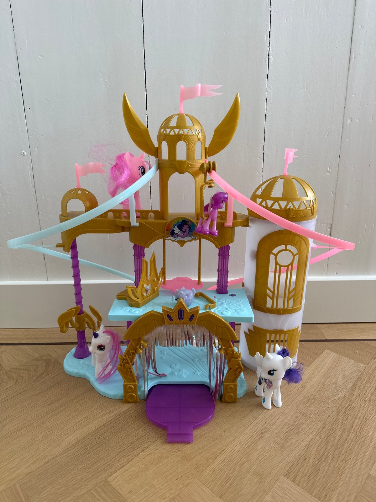 My Little Pony Kasteel met Rodelbaan + Extra Paardjes, Ophalen, Gebruikt
