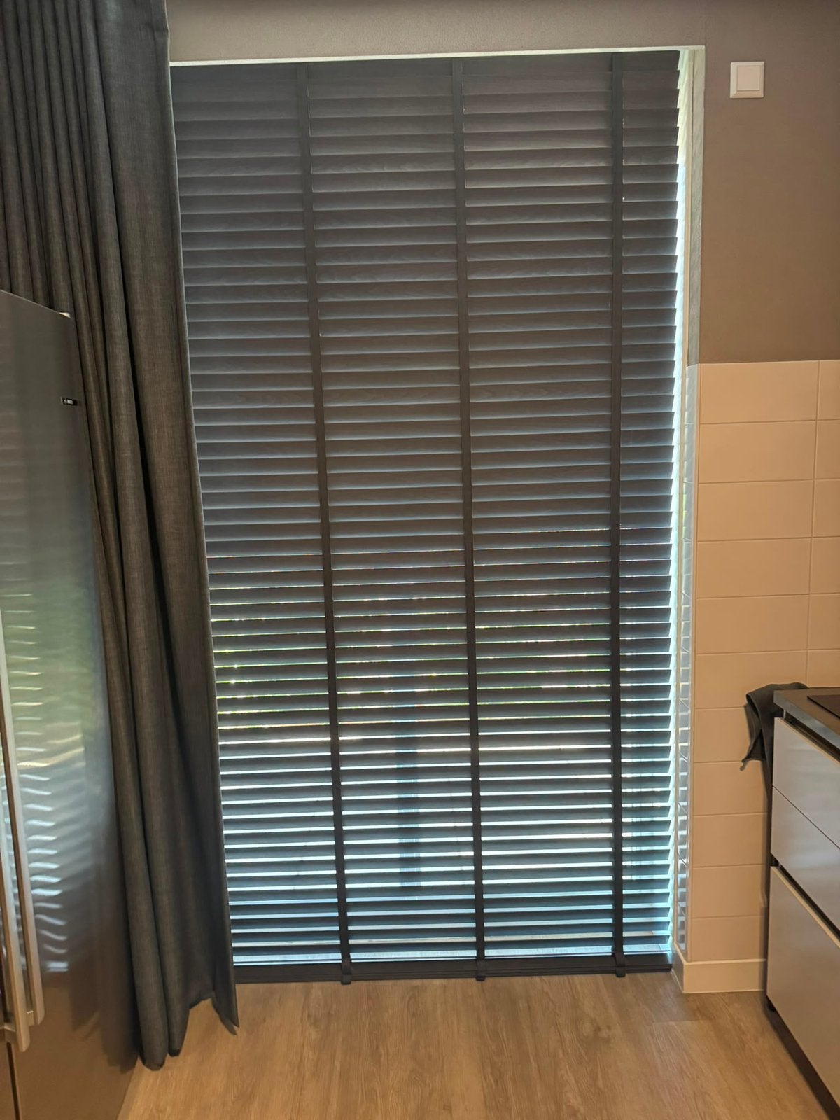 Mooie PVC jaloezieën, Ophalen, Jaloezie, 150 cm, Zwart