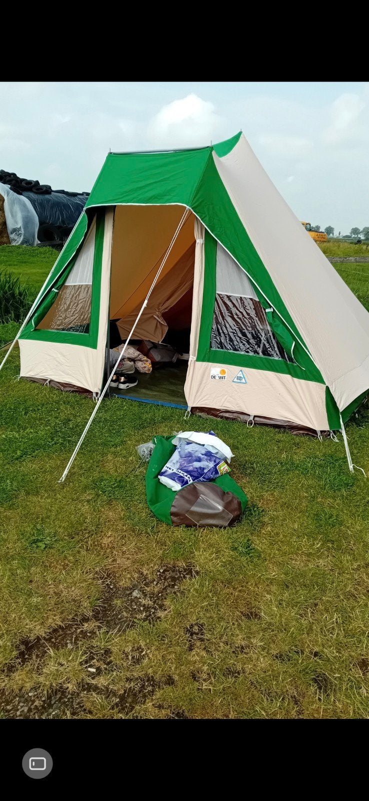 tent de wit, Ophalen, Gebruikt, Tot en met 4