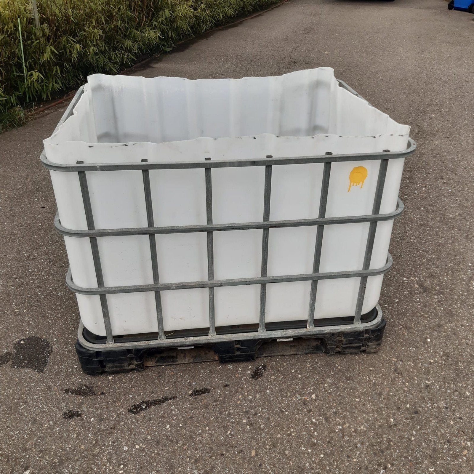 hooivoerbak  slowfeeder, Ophalen