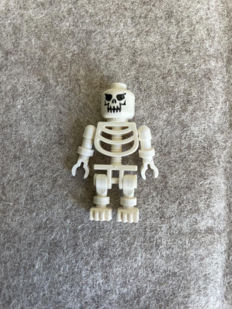 LEGO Minifigures - Skeleton Evil Skull, Inclusief minifiguren, Overige thema's, Lego, Ophalen of Verzenden