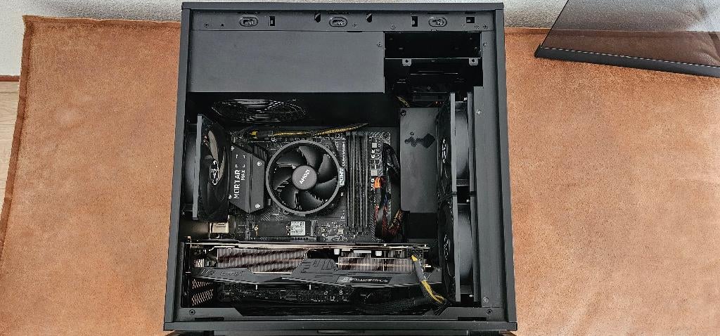 GamePC -AMD Ryzen- MSI B450 Mortar Max- 16GB DDR4- ROG RX580, Zo goed als nieuw, Gaming, SSD, Met videokaart