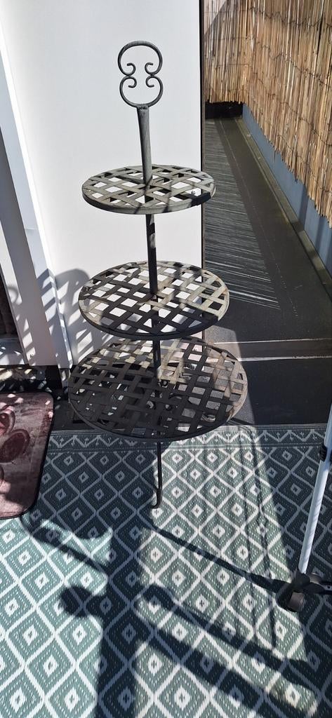 Metalen etagere, Huis en Inrichting, Woonaccessoires | Etagères, Ophalen