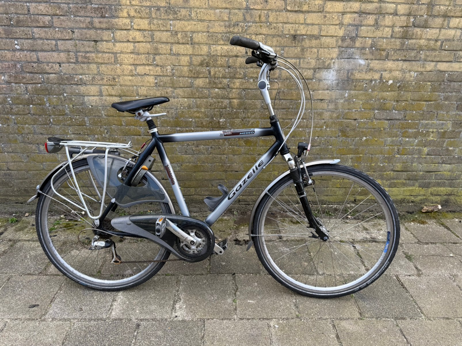 Nette gazelle medeo alu lite herenfiets 28” 57 cm 24 v, Ophalen, Gebruikt, Vering, Velgrem