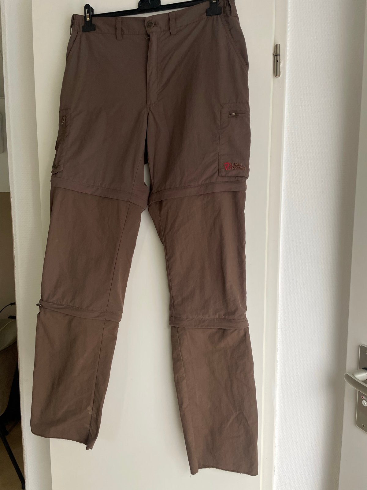Fjällräven Travellers MT Zip-off Trousers | Maat 44 | Bruin, Bruin, Maat 42/44 (L), Ophalen of Verzenden, Zo goed als nieuw