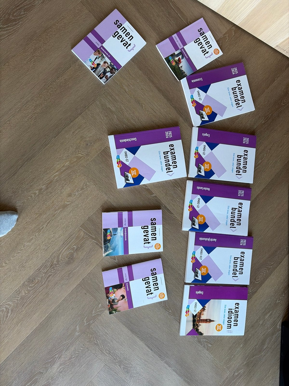 Examenbundels & Samenvattingen Mavo 2026 z.g.a.n., Ophalen of Verzenden, Zo goed als nieuw, VMBO, Nederlands