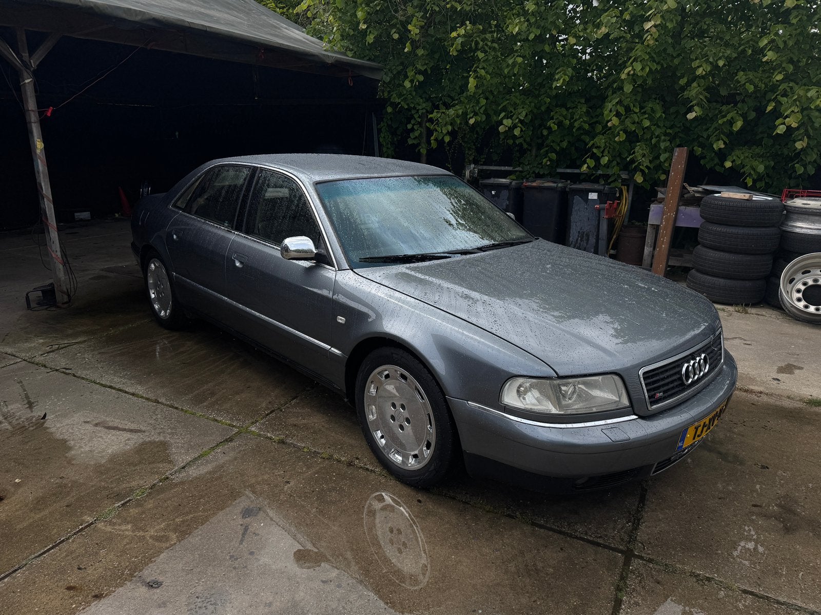 UNIEK Audi S8 D2 V8, Ophalen, Audi