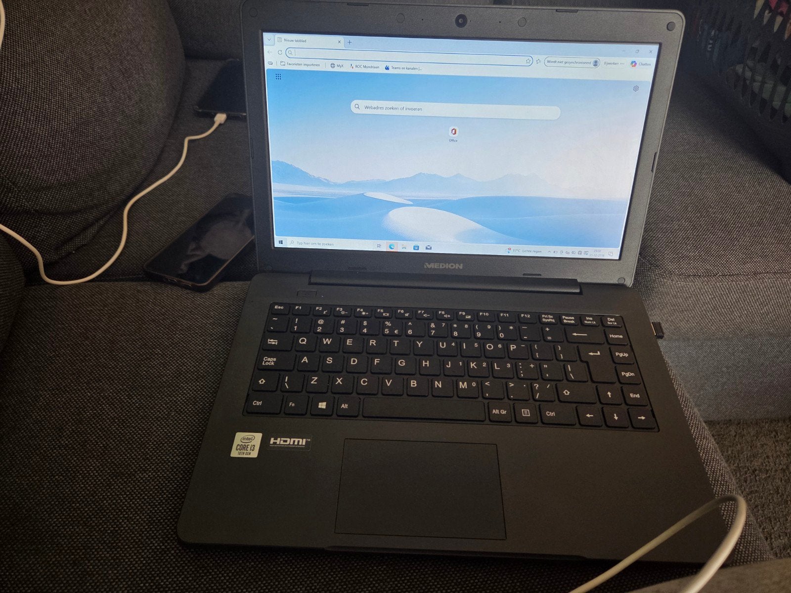 Medion Classmate PC Laptop - Inclusief oplader, Computers en Software, Ophalen, Gebruikt, Medion, 14 inch