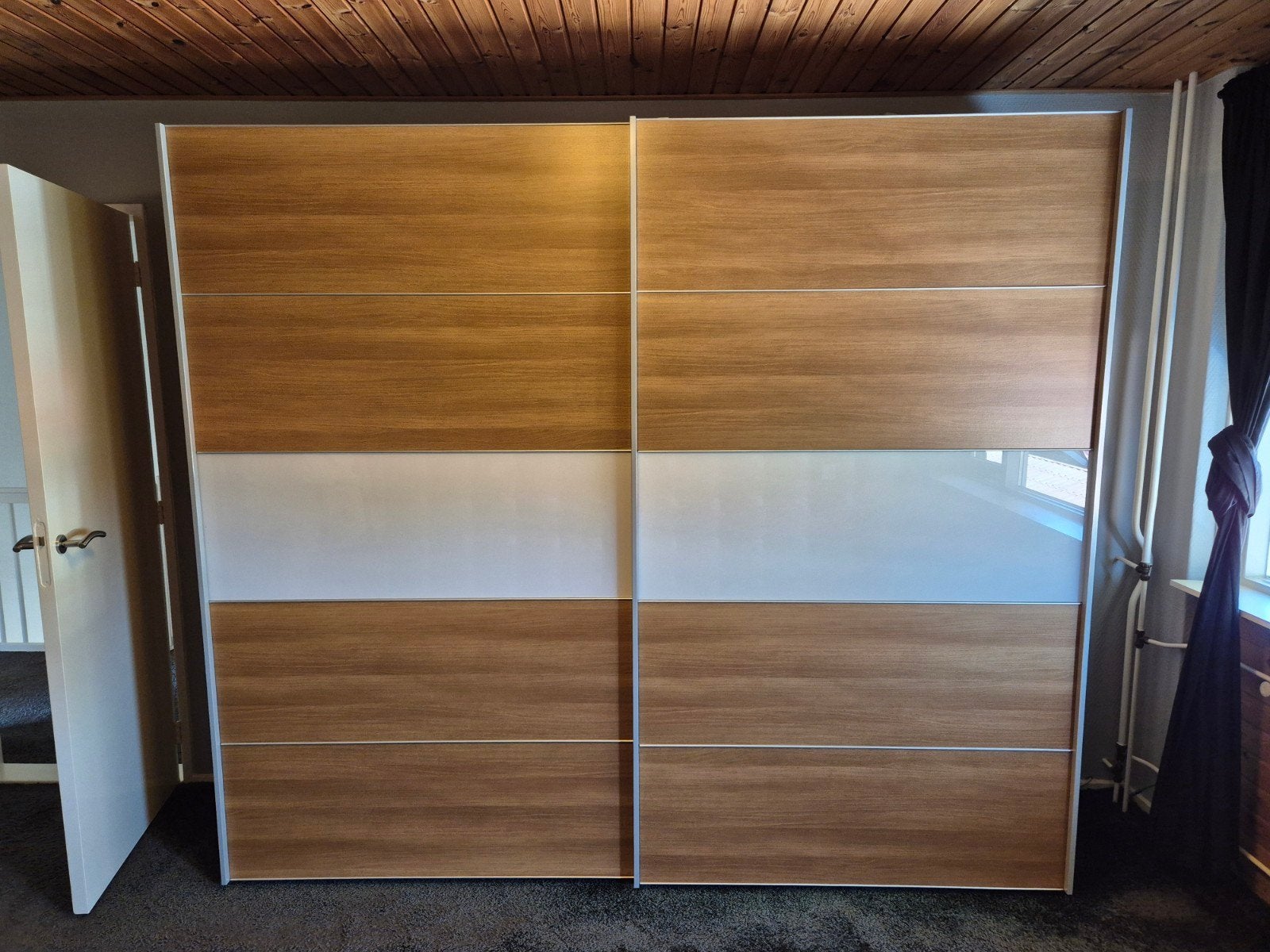 Mooie linnenkast, Ophalen, 50 tot 75 cm, 200 cm of meer