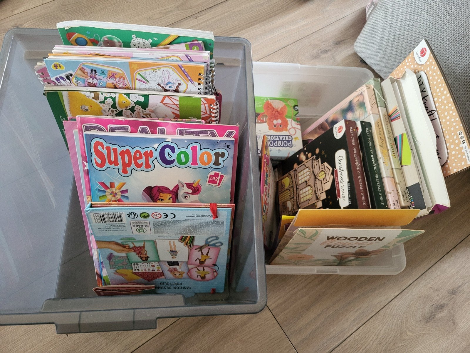 Kleurboeken, knutselspullen voor meisjes en volwassenen, Ophalen