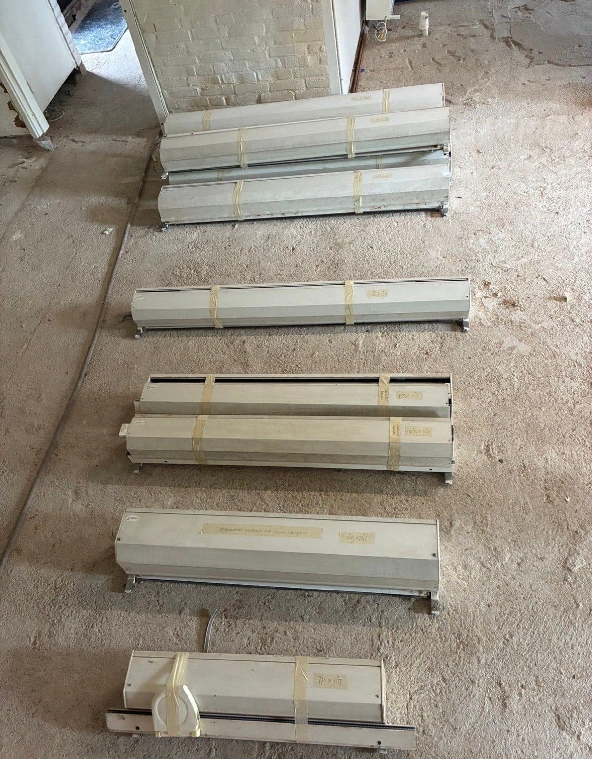 7x Elektrische Rolluiken - Diverse Maten, Wit, Gebruikt, 100 tot 150 cm, Wit, Ophalen of Verzenden