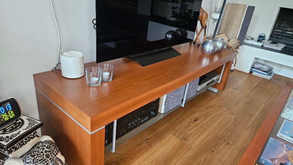 Kersenhouten TV-meubel, Huis en Inrichting, Ophalen, Glas, Gebruikt, Modern/strak, maar met een klassiek tintje