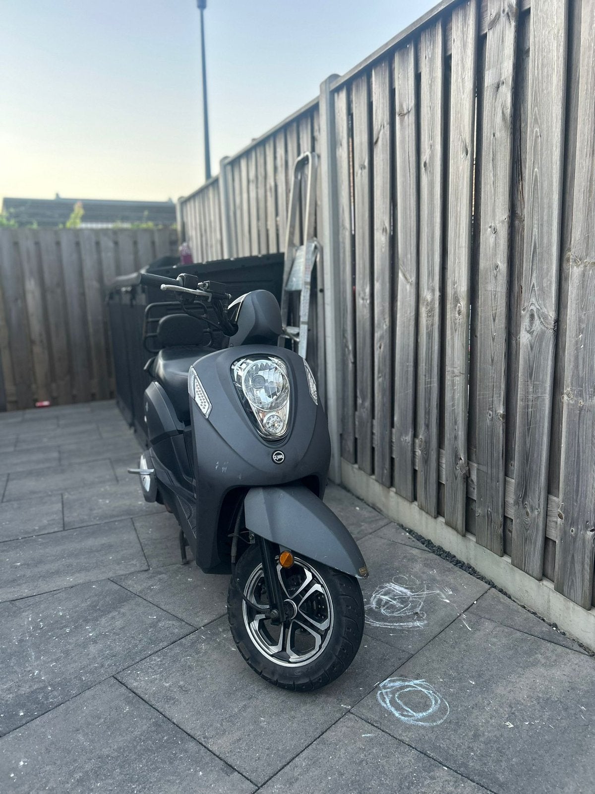 Sym mio 50i, Fietsen en Brommers, Scooters | SYM, Zo goed als nieuw, Benzine, 50 cc, Ophalen